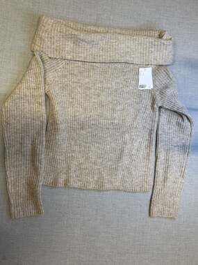 H&M Rib-Knit Off-the-Shoulder Sweater Beige Size L